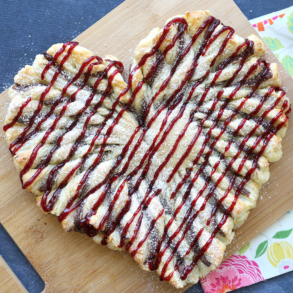 Puffed Pastry Recipes Desserts
 Raspberry Nutella puff pastry heart easy Valentine s
