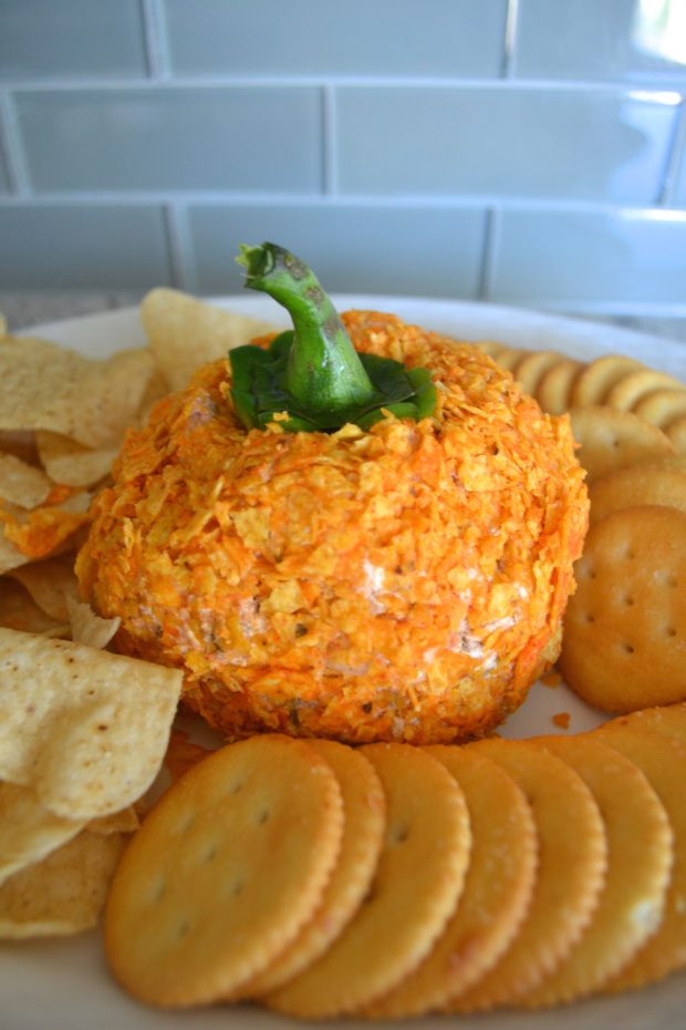 Pumpkin Appetizers Recipes
 Crowd Pleasing Savory Pumpkin Cheese Ball Recipe The