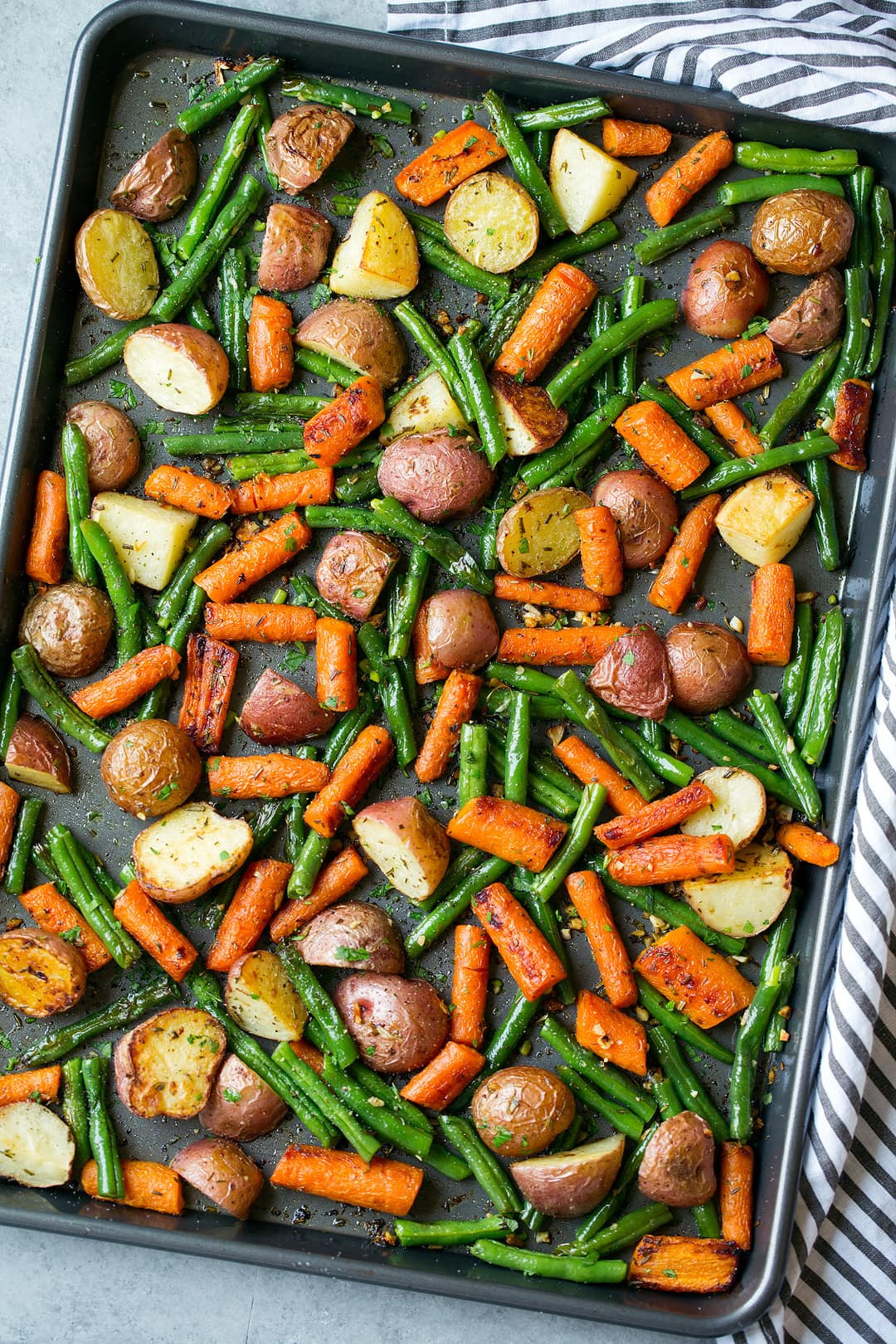Roasted Baby Potatoes And Carrots
 Roasted Ve ables with Garlic and Herbs Cooking Classy