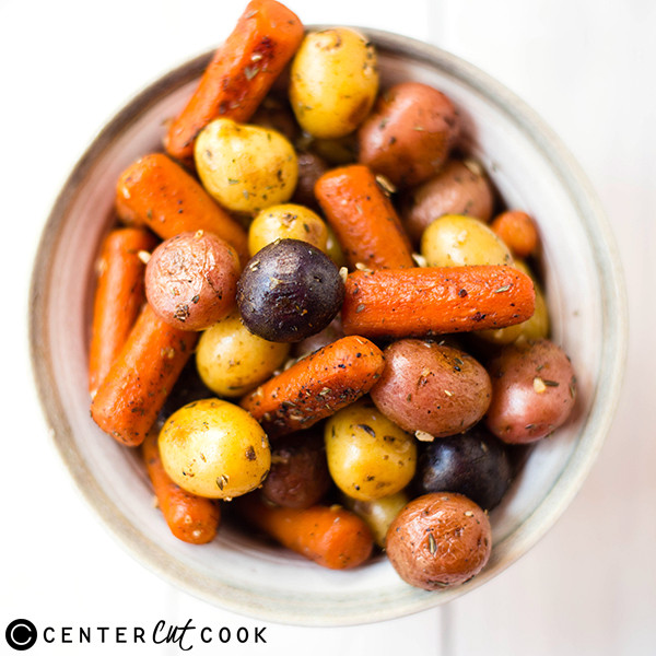 Roasted Baby Potatoes And Carrots
 Garlic Roasted Potatoes and Carrots Recipe