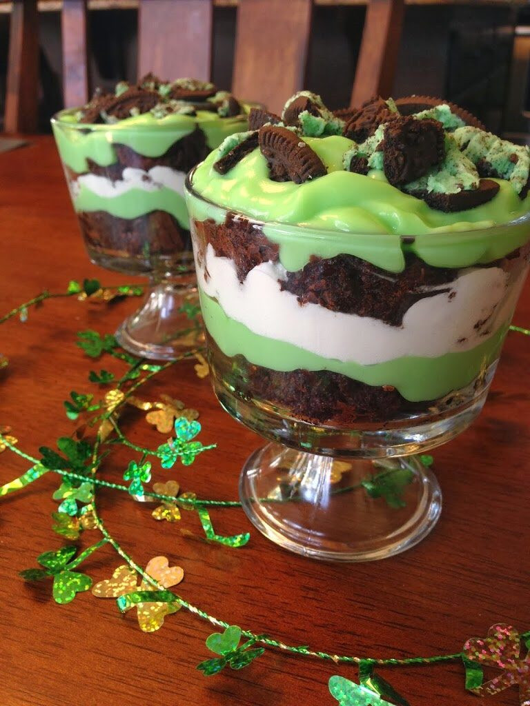 Saint Patrick Day Desserts
 St Patrick s Day Dessert Recipes That ll Make You Feel Lucky
