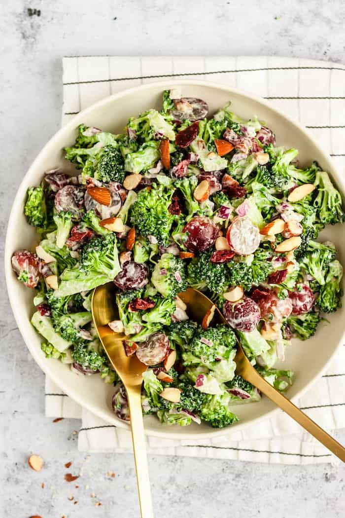 Salad Recipes Vegan
 The Best Vegan Broccoli Salad Ever Hummusapien
