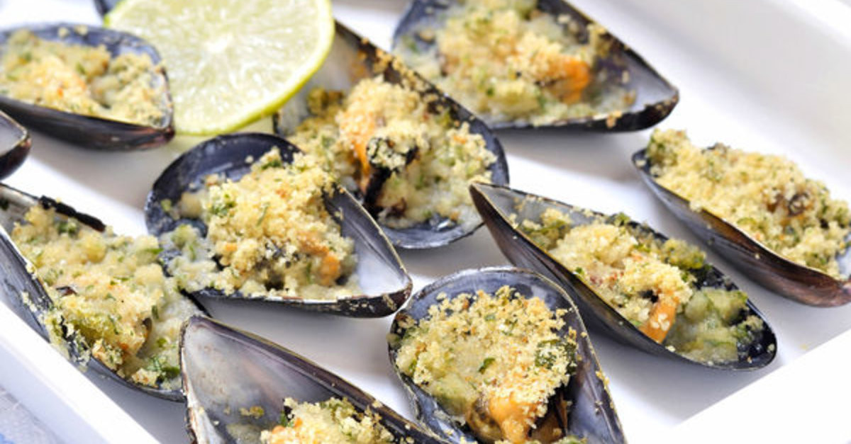 Seafood Appetizers Italian
 Italian Seafood Appetizer Garlic Butter Mussels Gratin