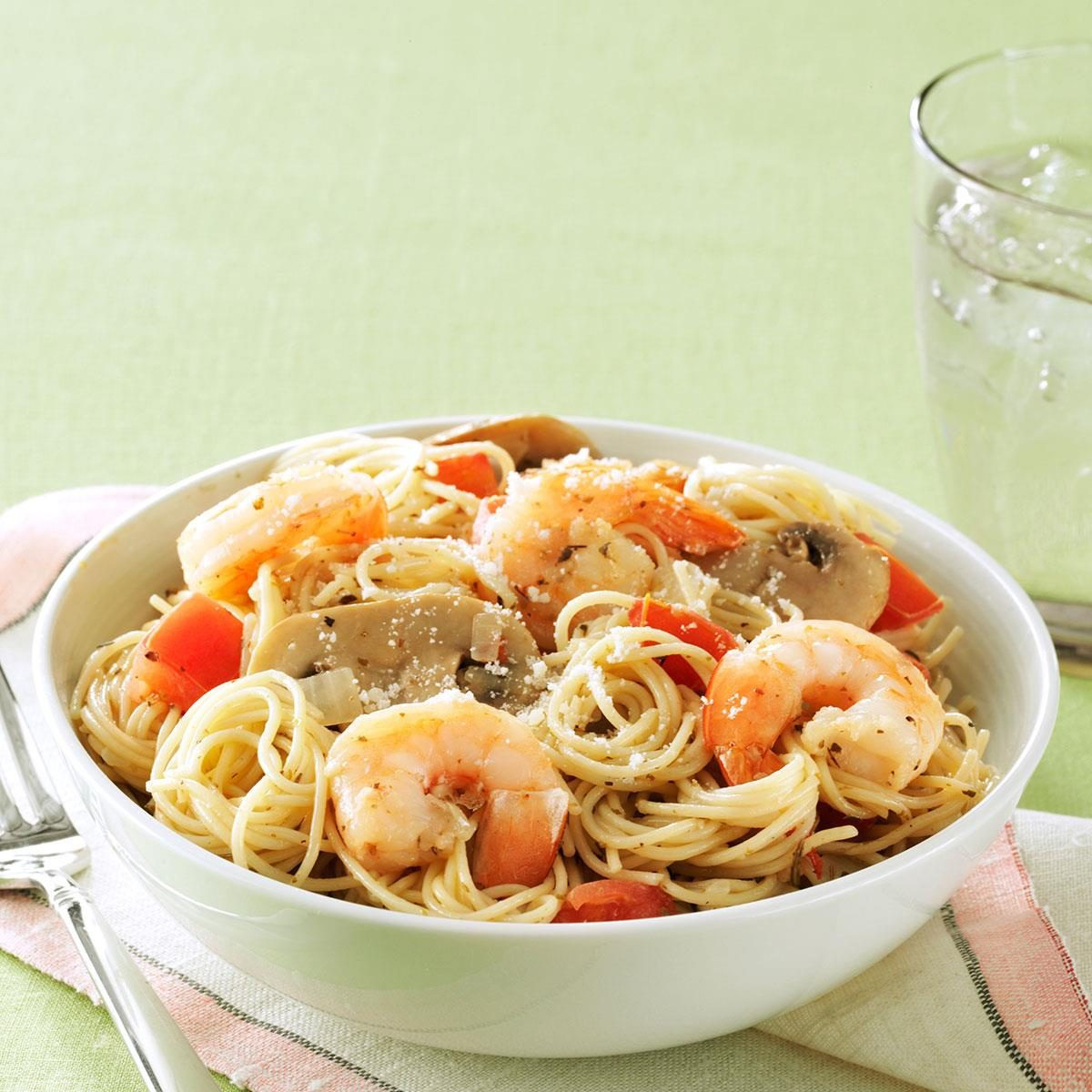 Shrimp Mushroom Pasta Recipes
 Garlic Shrimp & Mushroom Pasta Recipe