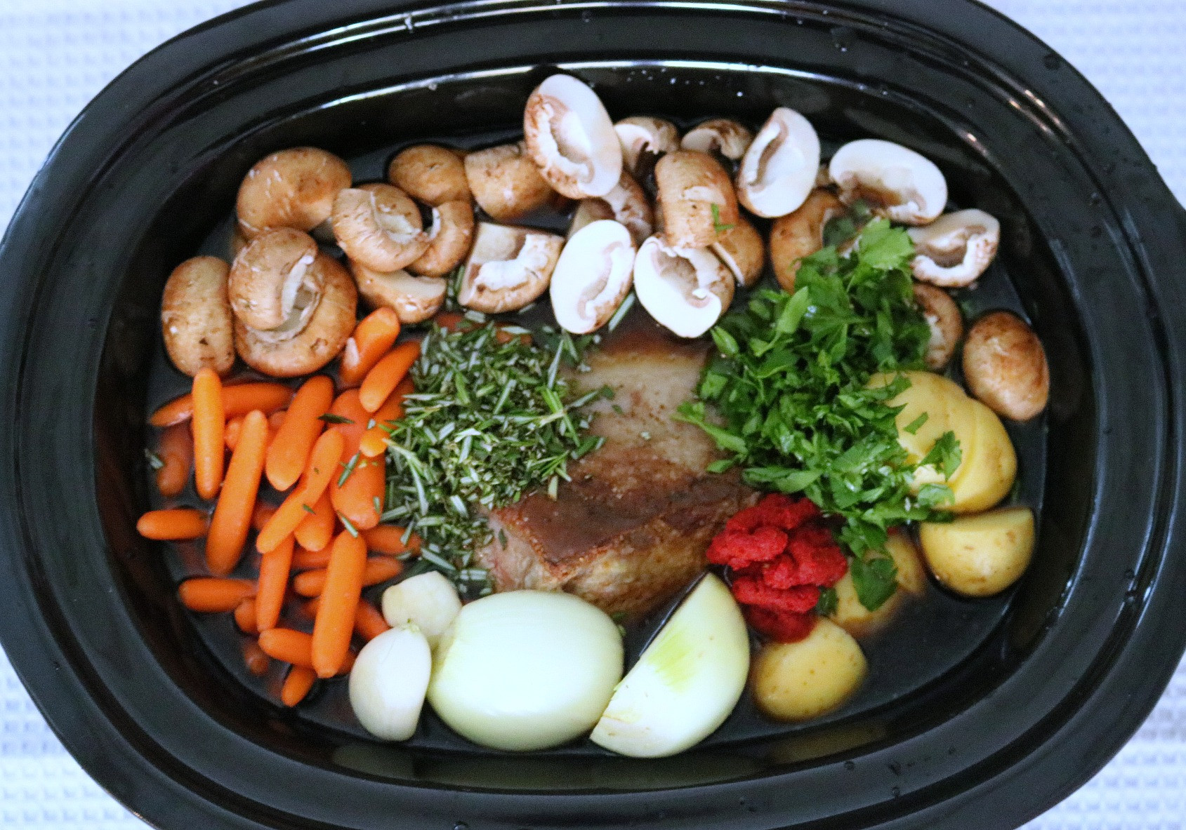 Slow Cooker Roasted Vegetables
 Easy Slow Cooker Pot Roast with Ve ables