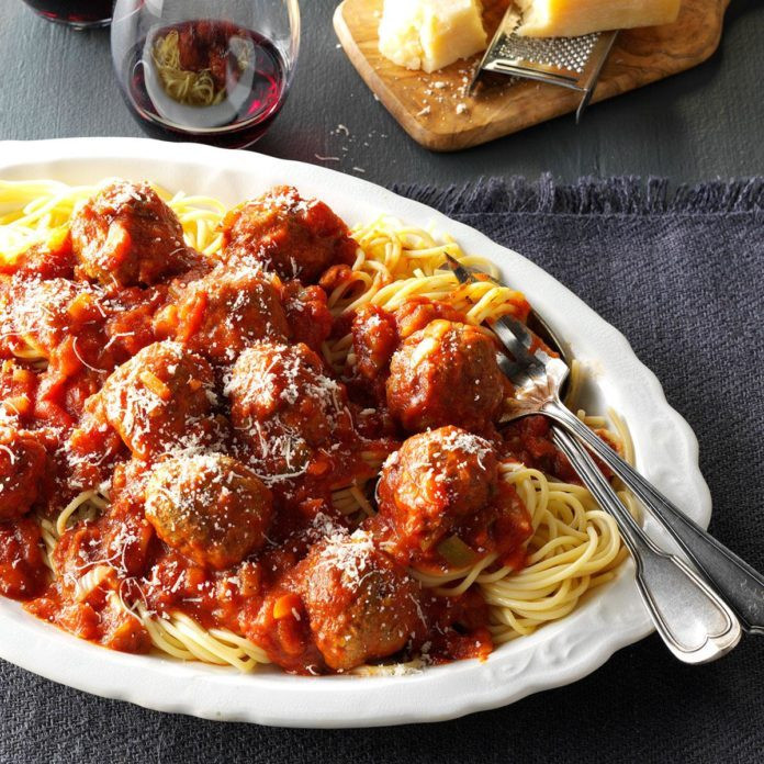 Slow Cooker Spaghetti Sauce With Meatballs
 Slow Cooker Spaghetti & Meatballs Recipe