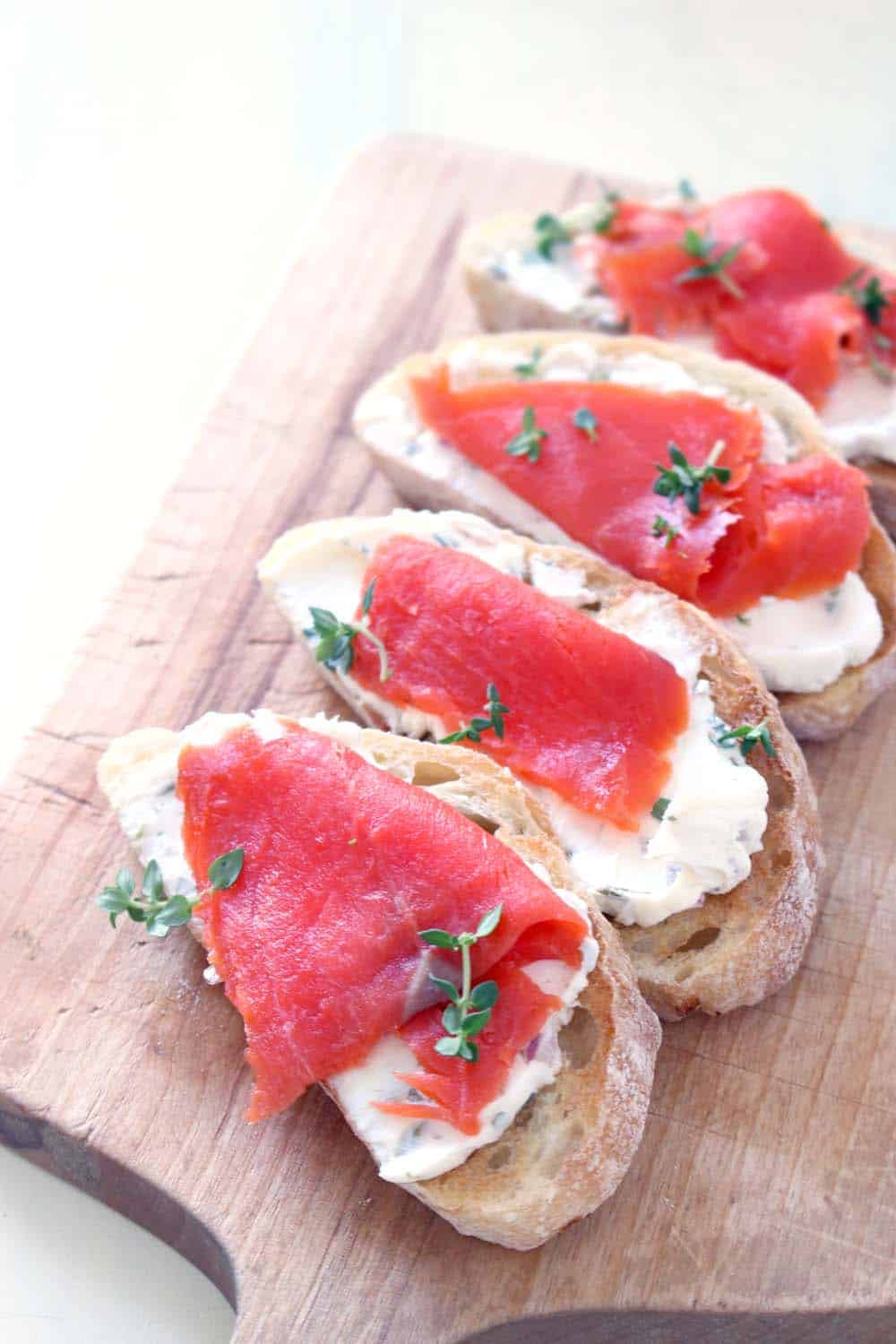 Smoked Salmon Capers Appetizer
 smoked salmon capers cream cheese appetizer