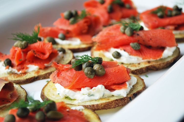 Smoked Salmon Capers Appetizer
 Yogurt & Chive Potato Rounds with Smoked Salmon & Capers