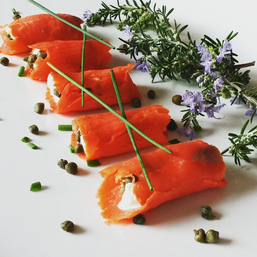 Smoked Salmon Capers Appetizer
 Favorite Appetizer – Salmon Sourcream Capers