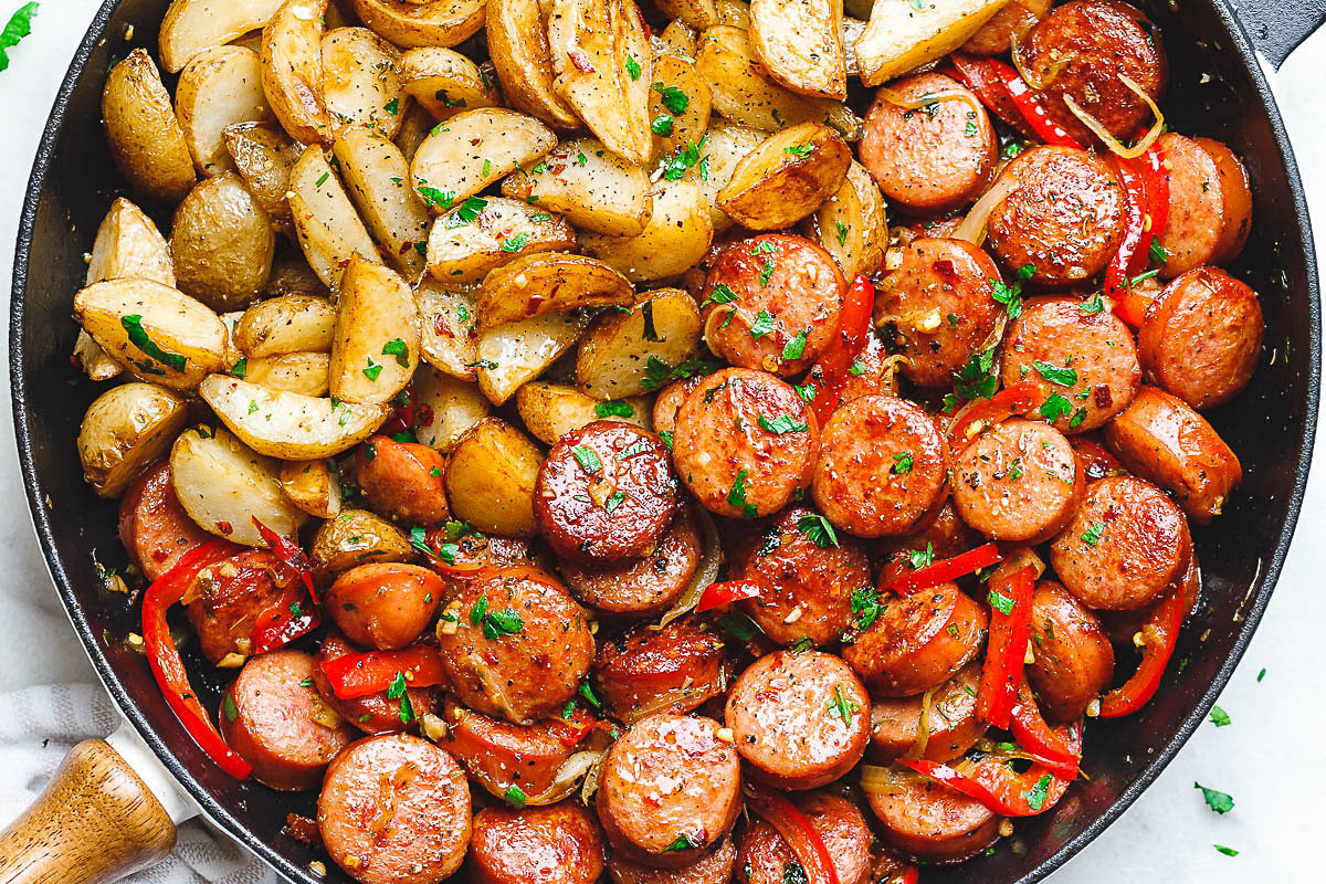 Smoked Sausage Recipes For Dinner
 Smoked Sausage and Potato Skillet Recipe – Smoked Sausage