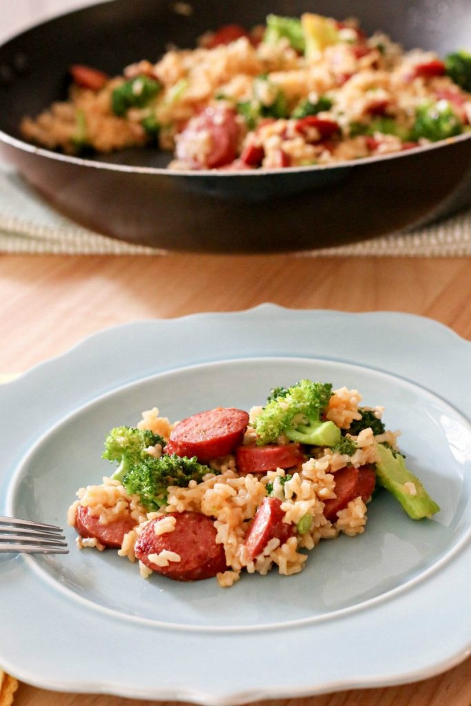 Smoked Sausage Recipes For Dinner
 Sausage & Rice e Skillet Meal All Things Mamma