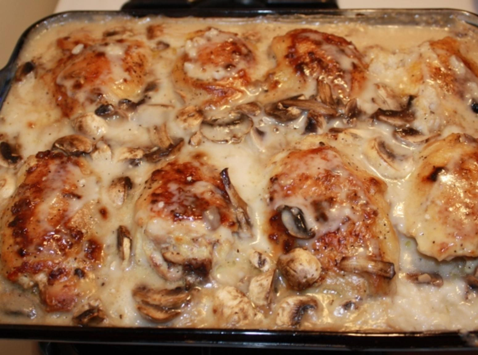 Smothered Chicken Recipe With Cream Of Mushroom Soup
 Smothered Chicken with Rice Recipe 2