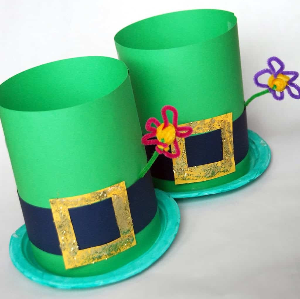 St Patrick Day Art And Crafts For Preschoolers
 St Patrick s Day Preschool Activities Free Printables