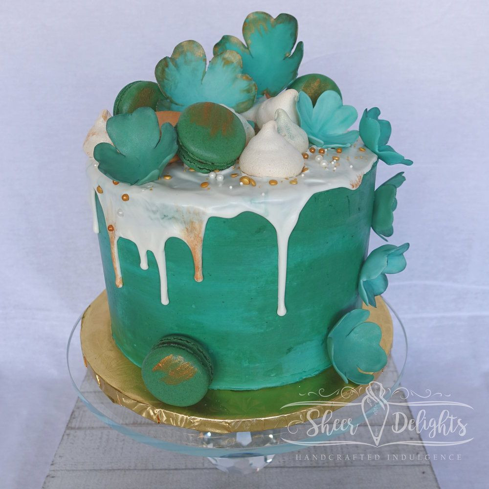 St Patrick's Day Cake Ideas
 St Patrick s Day Drip Cake