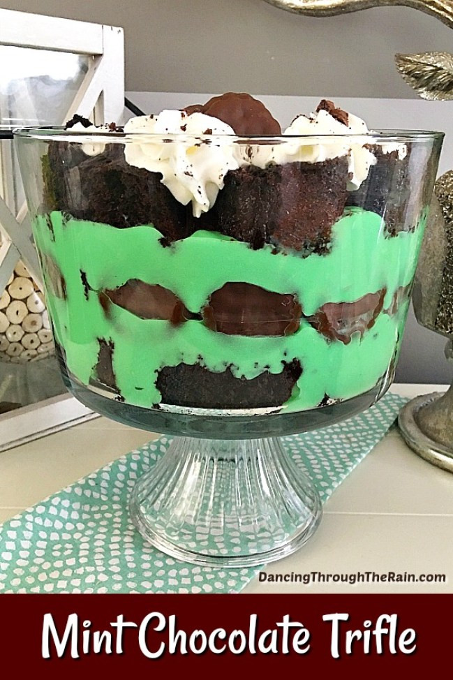 St. Patrick'S Day Desserts
 16 St Patricks Day Dessert Ideas To Wow Your Family