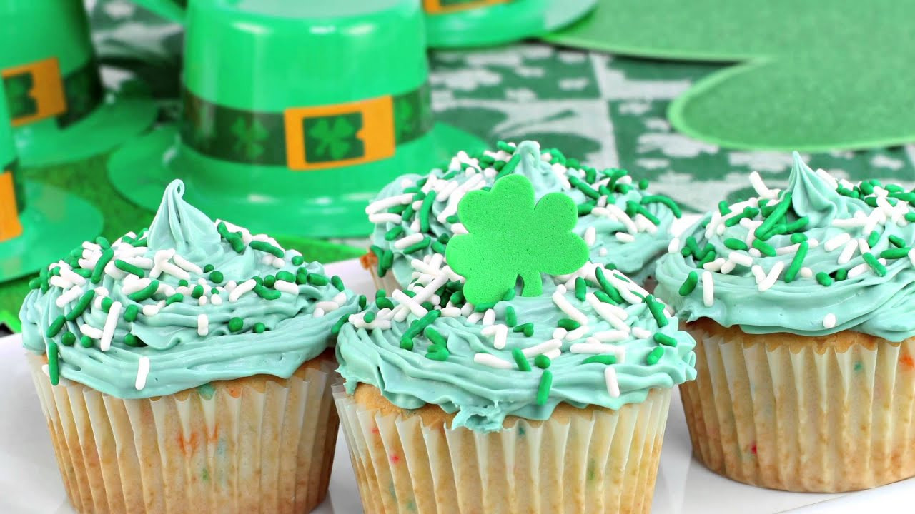 St. Patrick'S Day Desserts
 The Best St Patrick s Day Desserts to Entertain