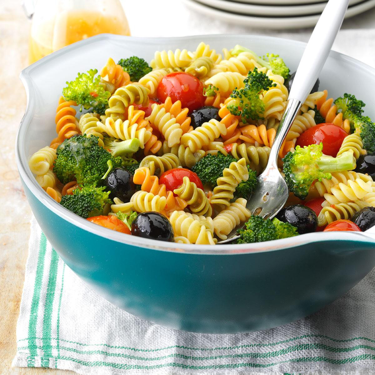 Taste Of Home Pasta Salad
 Colorful Spiral Pasta Salad Recipe