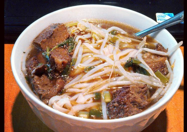 Thai Beef Noodle Soup
 Thai Beef Noodle Soup Recipe by jenniferark Cookpad