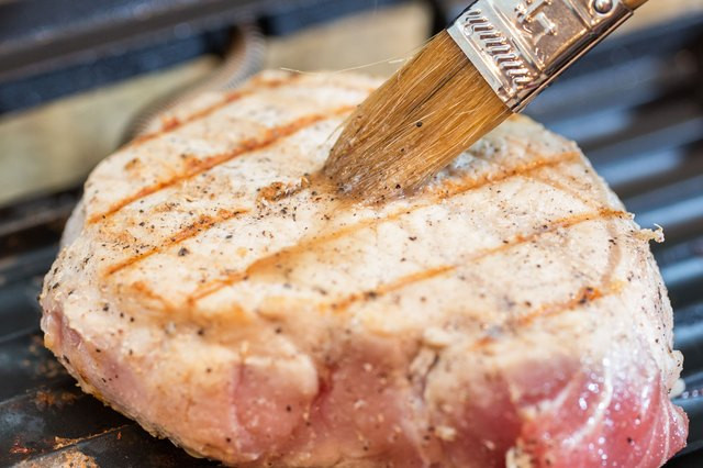 Thick Cut Pork Chops Grill
 How to Grill Thick Pork Chops
