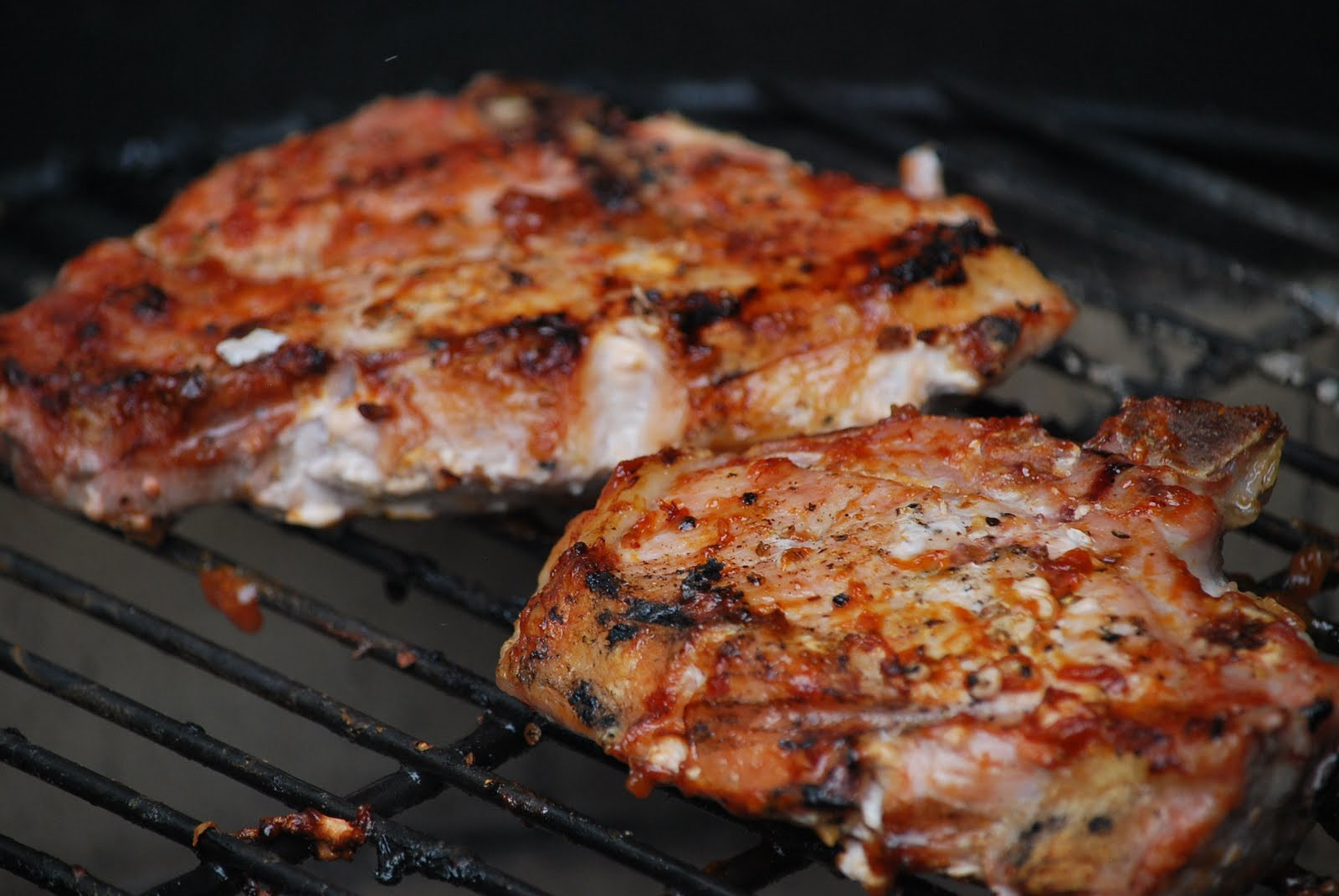 cooking thick pork chops on grill