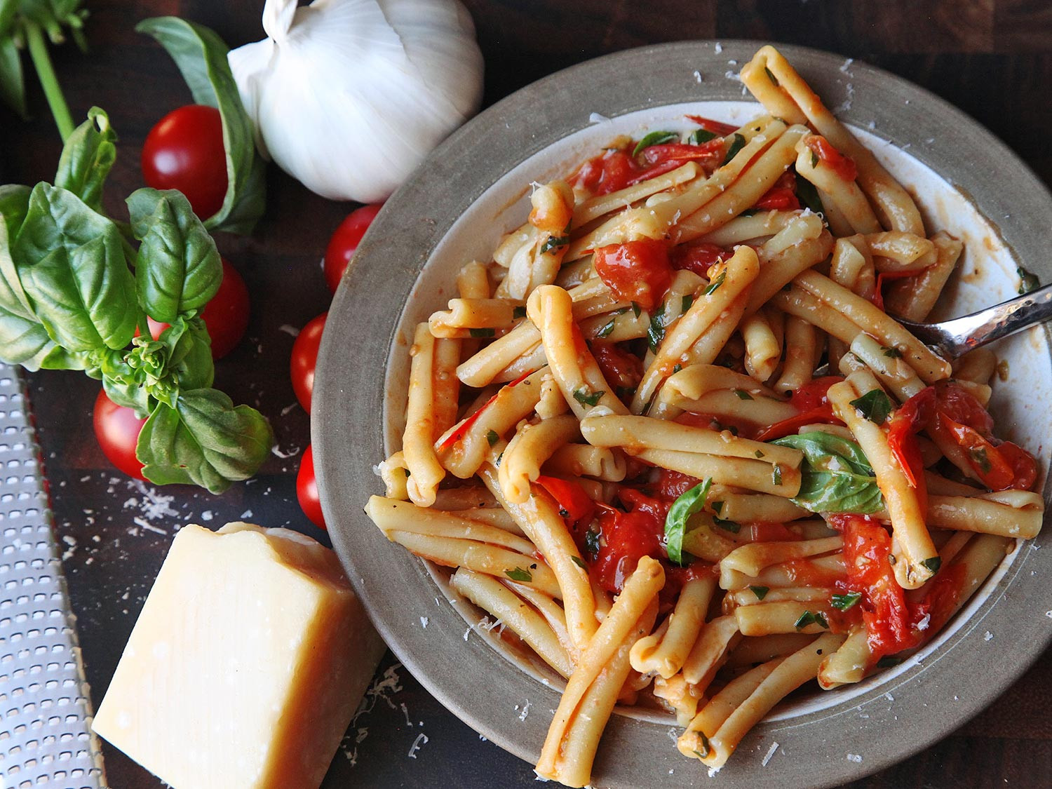 Tomato Pasta Recipe
 Video Use Cherry Tomatoes for the Fastest Fresh Pasta