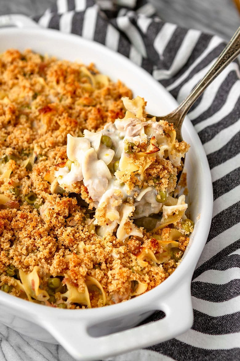 Tuna Fish And Noodles
 Easy Tuna Casserole With Egg Noodles 6 Ingre nts