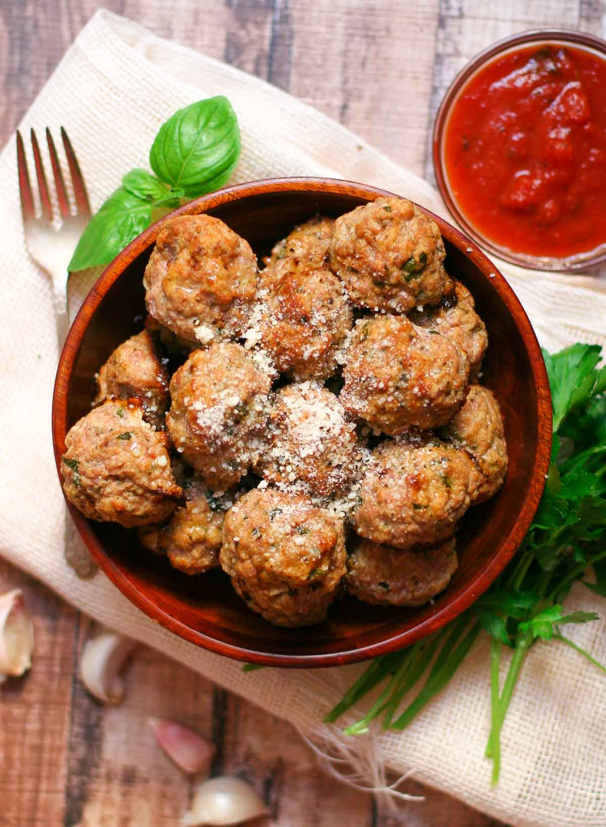 Turkey Meatballs Appetizers
 Baked Turkey Meatballs Erica Julson