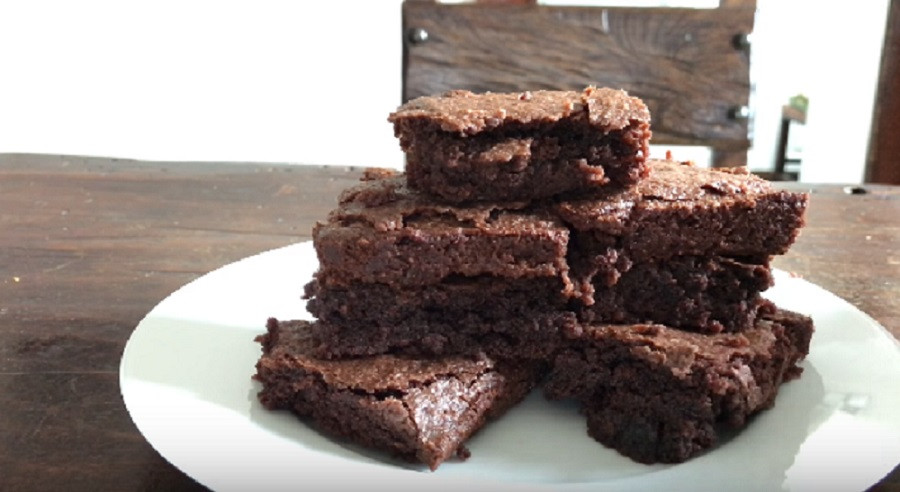 Valentine'S Day Brownies
 This Valentine s Day brownies recipe hilariously forces