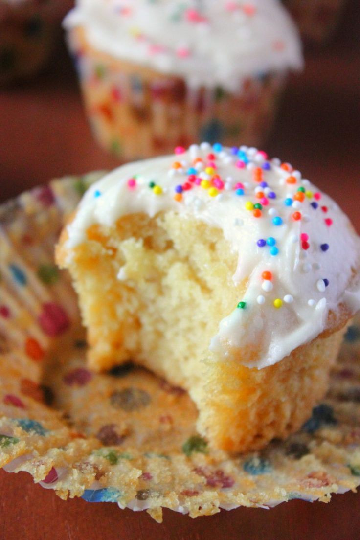 Vegan Yellow Cake Recipe
 Vegan Yellow Cupcakes with Vegan Buttercream Frosting