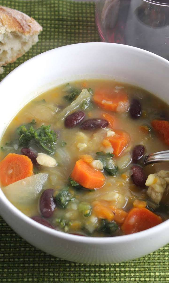 Vegetarian Kale Soup Recipes
 10 Best Ve arian Kale Soup Recipes