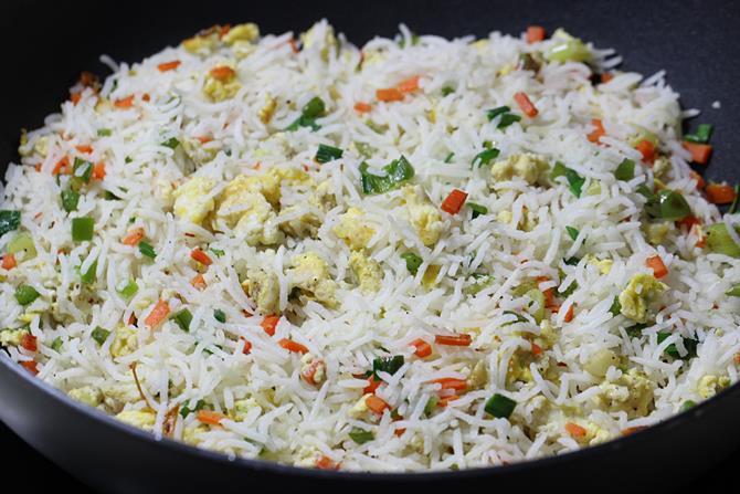 Veggie Fried Rice With Egg
 Egg fried rice recipe video
