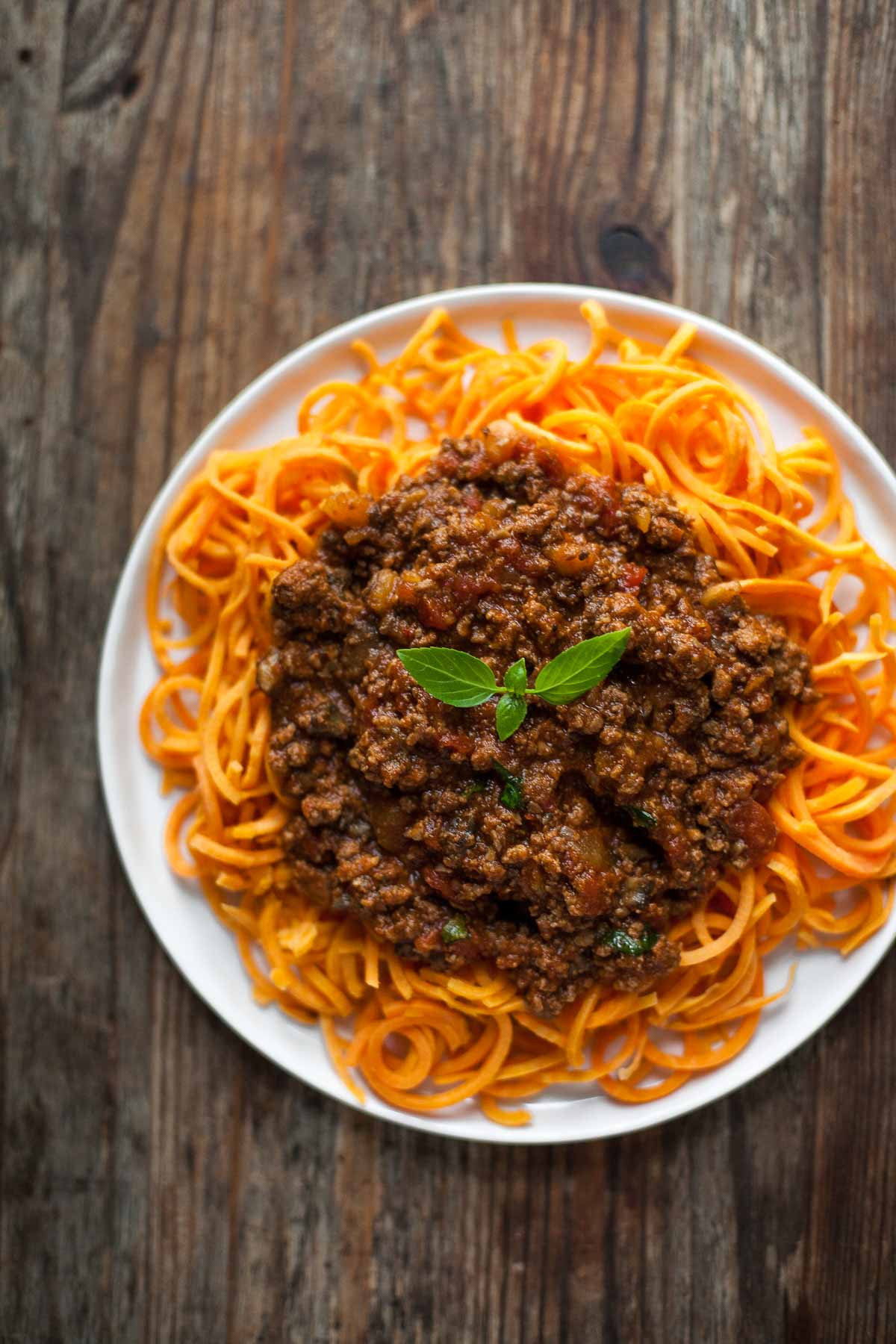 Whole30 Spaghetti Sauce
 63 Whole30 Dinner Recipes & the difference between