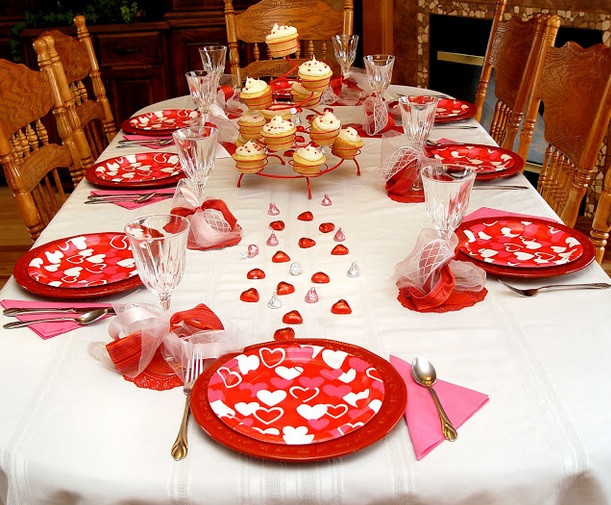 At Home Valentines Day Ideas
 Valentines Dinner at Home – Mosaik Blog