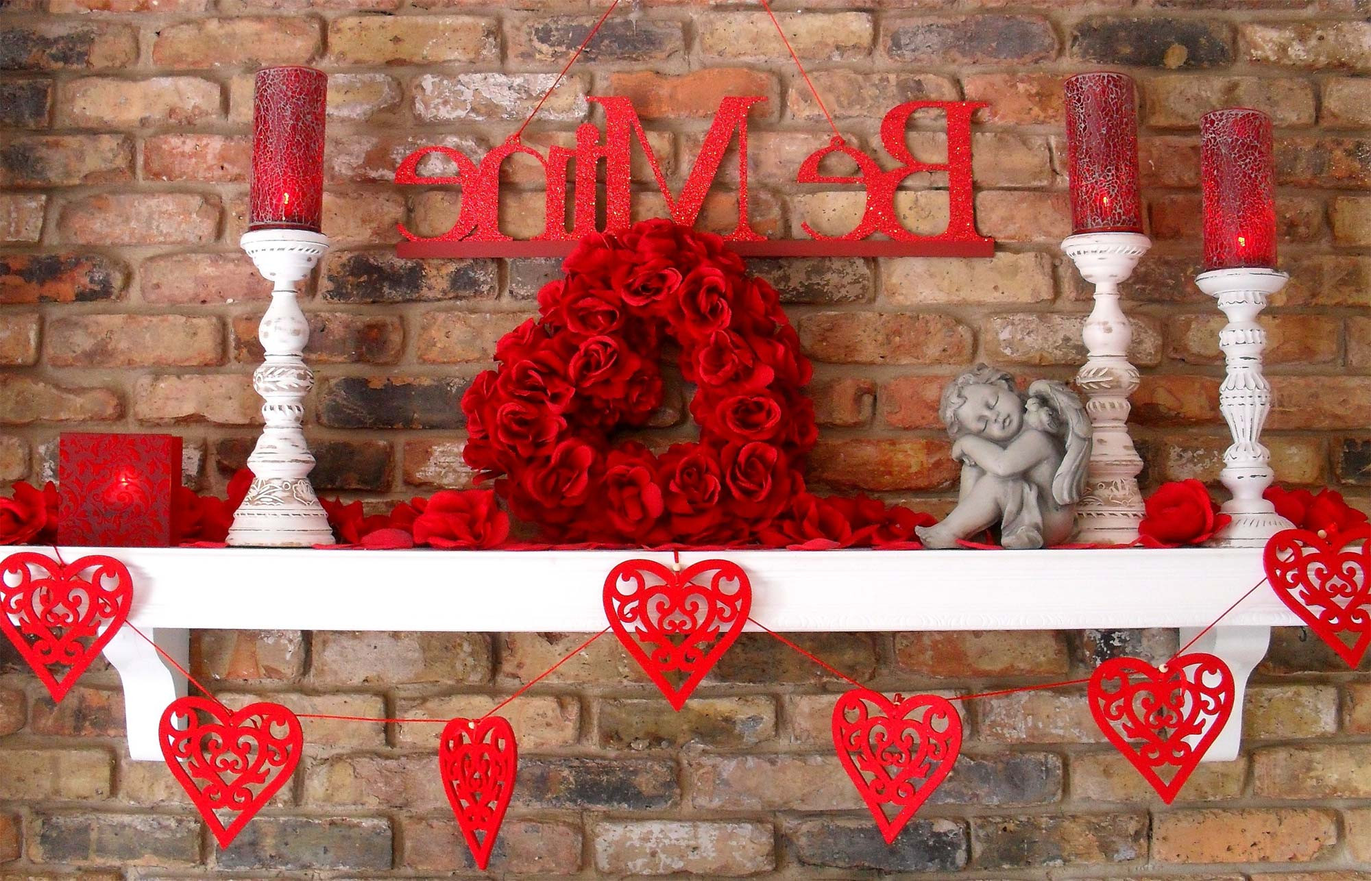 At Home Valentines Day Ideas
 Romantic interior Valentine’s Day