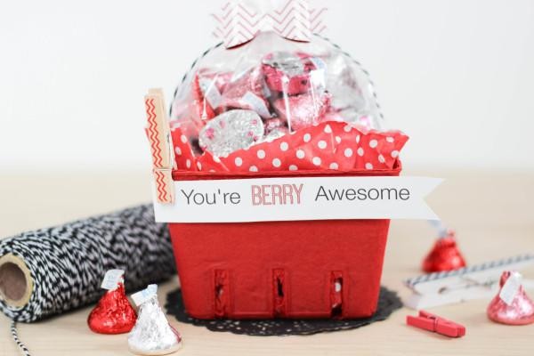 Cheesy Valentines Day Gifts
 7 Unapolo ically Cheesy Valentine s Day Gifts That Beat