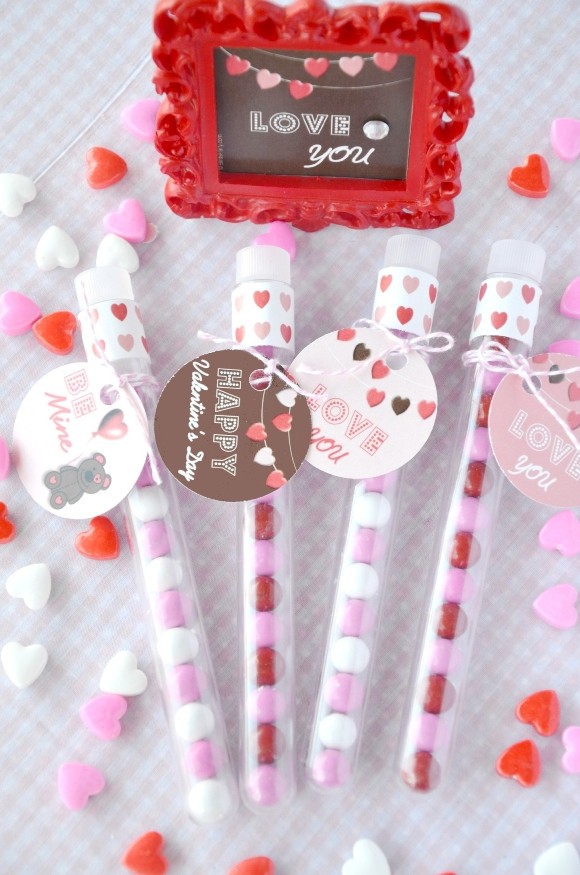 Cute Valentine Gift Ideas
 24 Cute and Easy DIY Valentine’s Day Gift Ideas