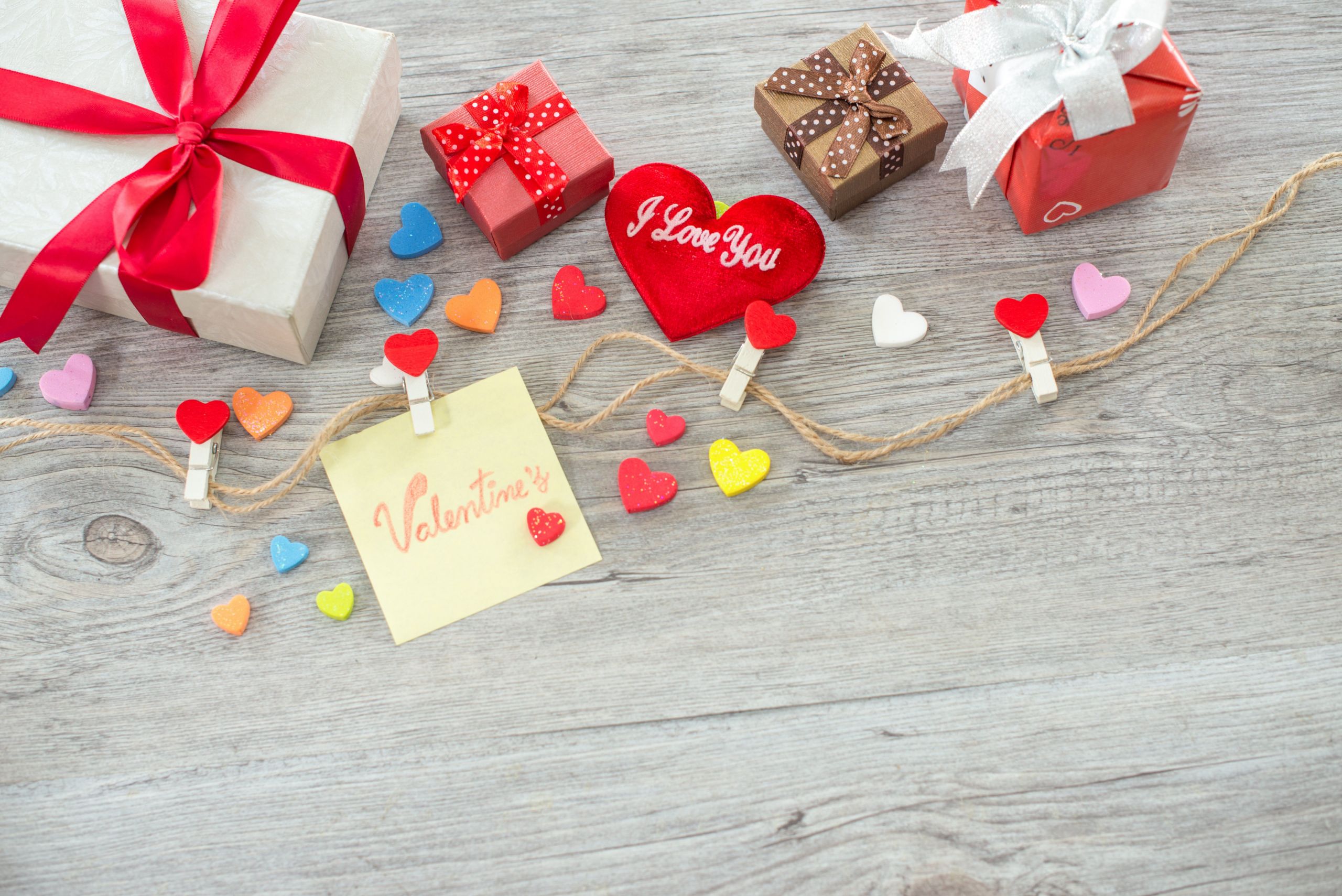 Cute Valentine Gift Ideas For Her
 20 Cute and Affordable Valentine s Day Gifts for Literally