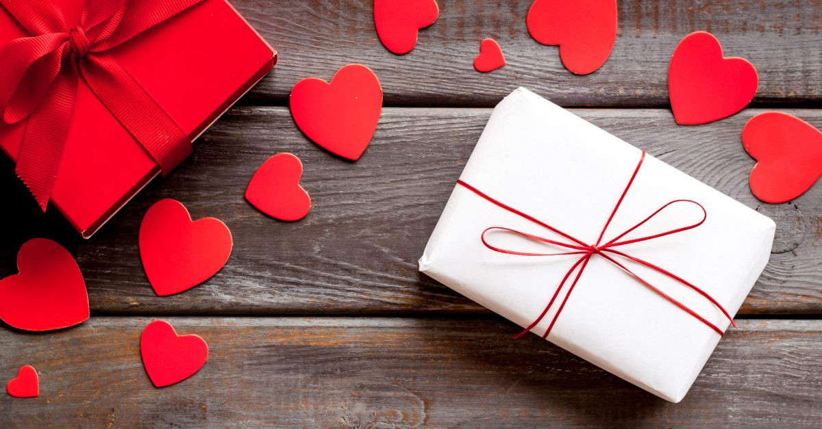 Good Valentine Day Gift Ideas
 20 great Valentine s Day t ideas under $20 Clark Deals