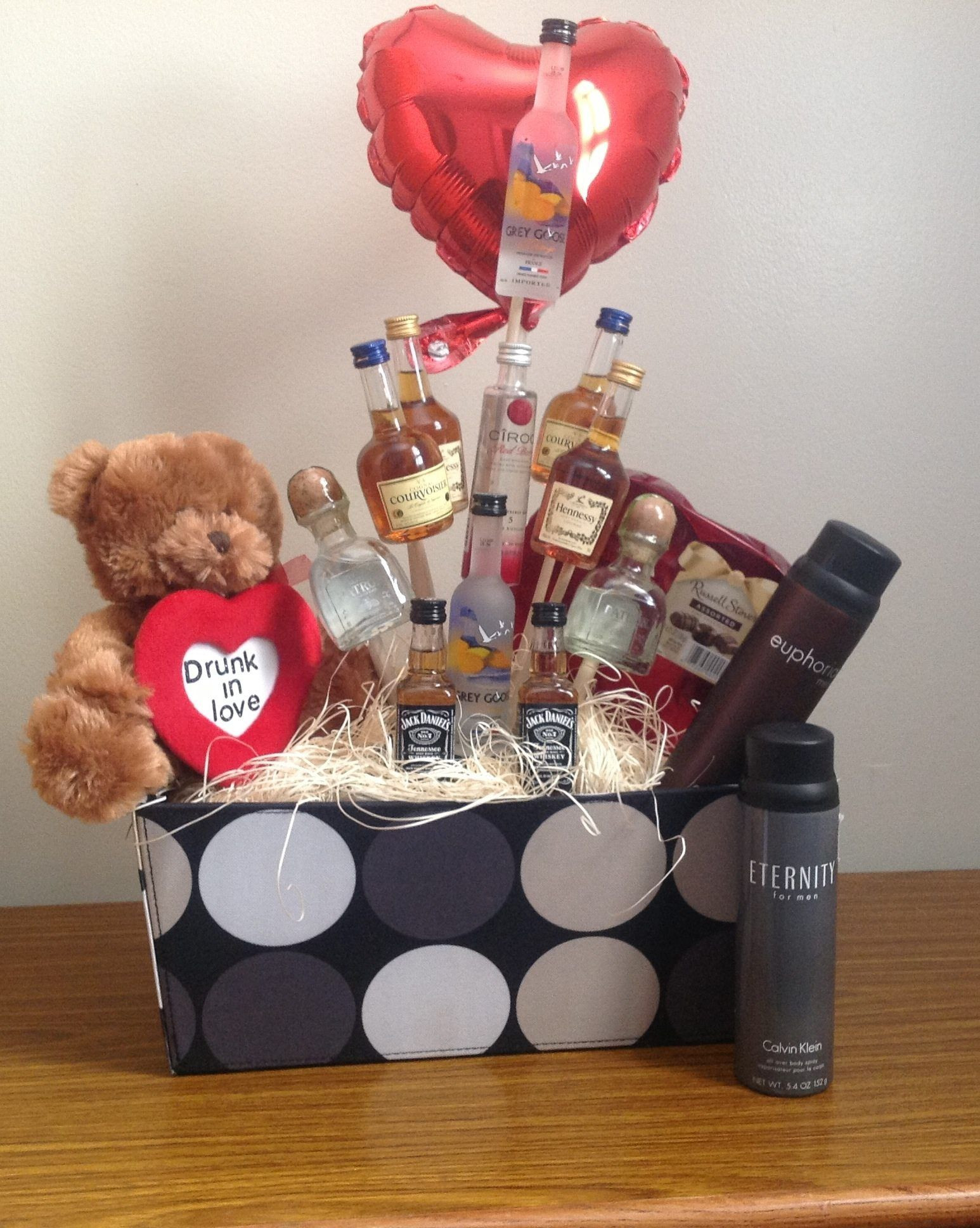 Masculine Valentines Day Gifts
 Boyfriend Valentines Gift Basket Ideas Valentine S Day