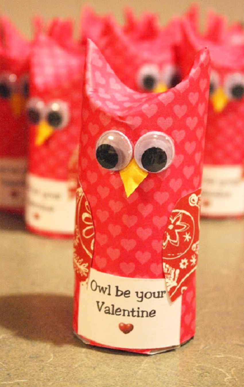 School Valentine Gift Ideas
 DIY School Valentine Cards for Classmates and Teachers