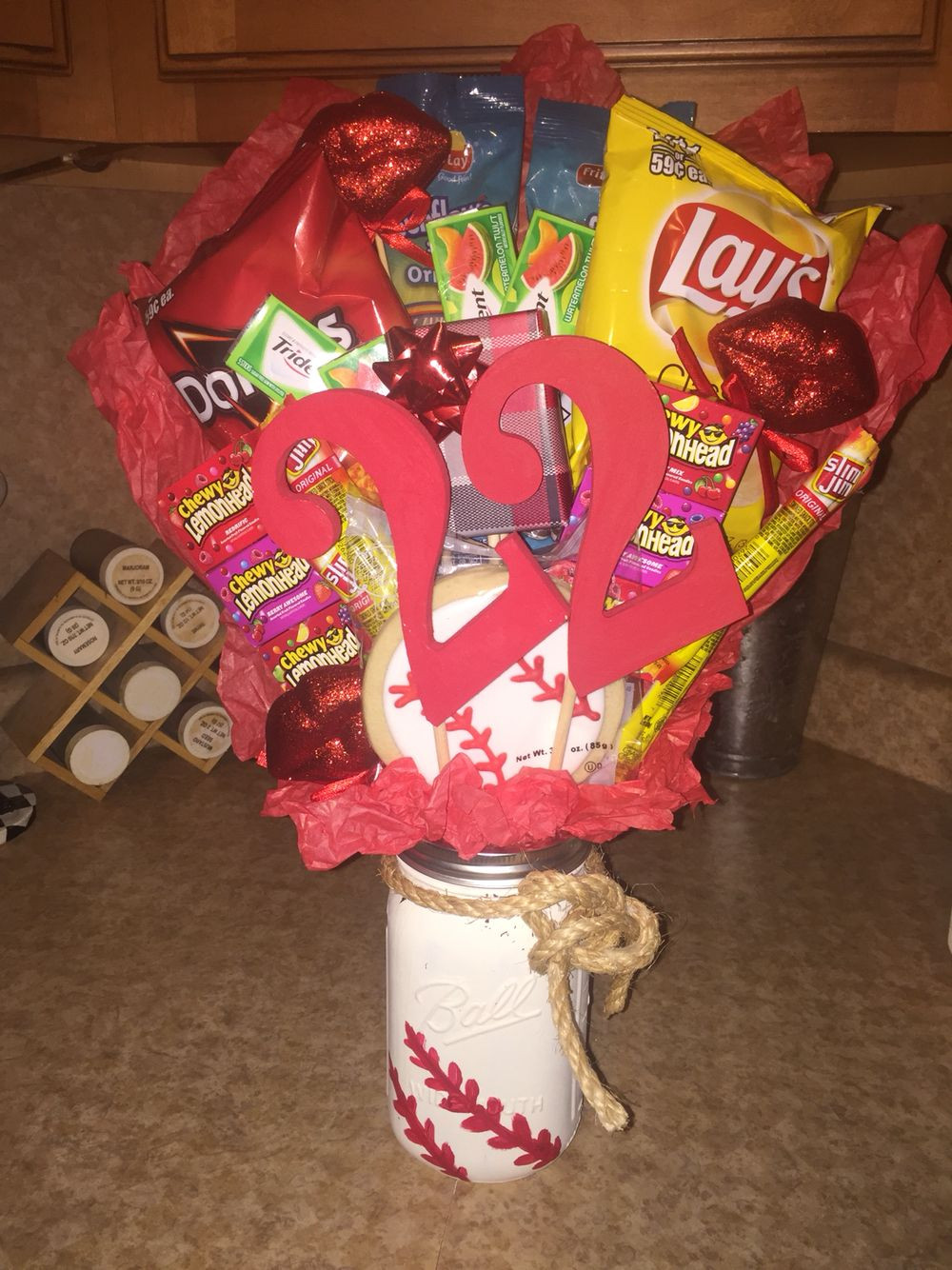 Valentine Gift Ideas For A Teenage Girl
 Baseball DIY Valentine s Day bouquet for boyfriend