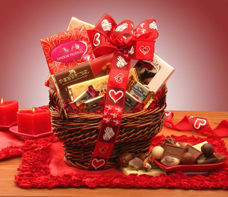 Valentine'S Day Gift Basket Ideas
 Valentine Gift Baskets Ideas InspirationSeek