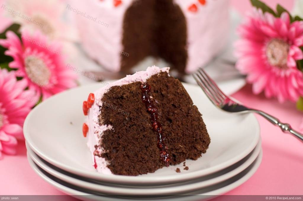 Valentines Cake Recipes
 Fudgey Valentine Cake Recipe