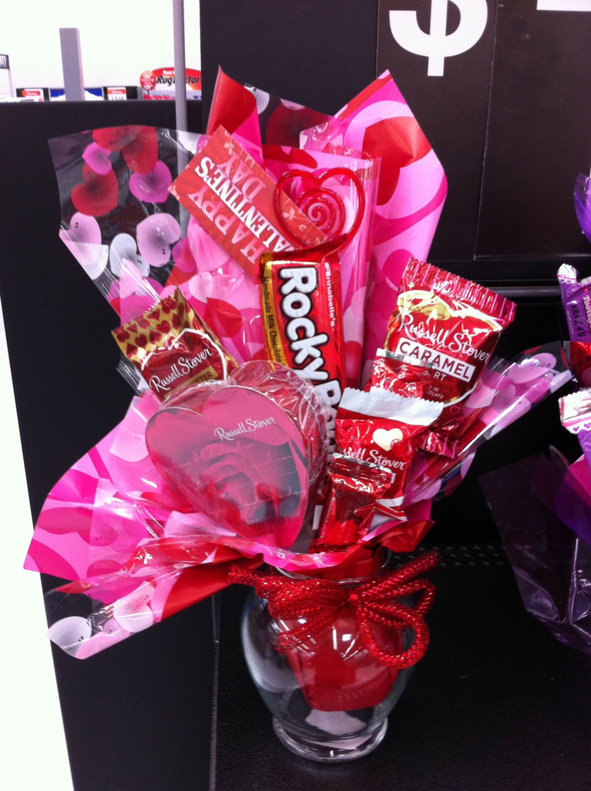 Valentines Candy Gift Ideas
 Candy bouquet
