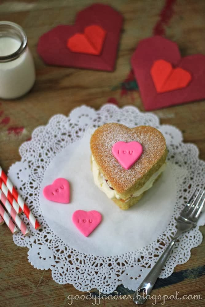 Valentines Day Cake Recipe
 GoodyFoo s Recipe Valentine s Mini Heart Cakes Happy