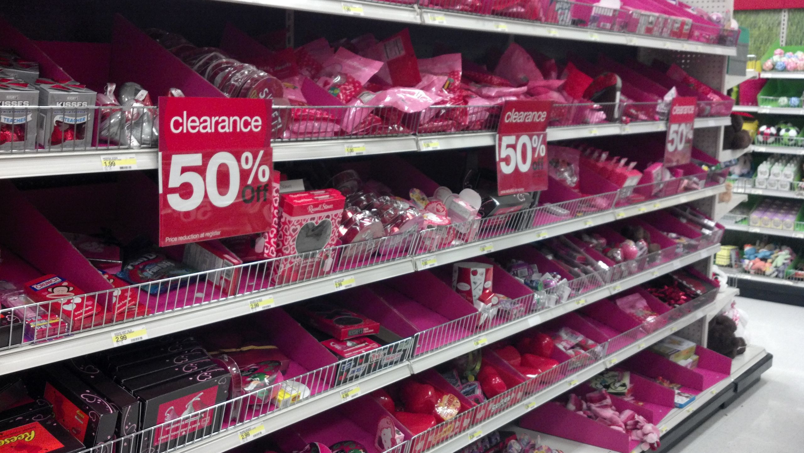 Valentines Day Candy Sale
 Valentine s Day Clearance Starts TODAY Freebies2Deals