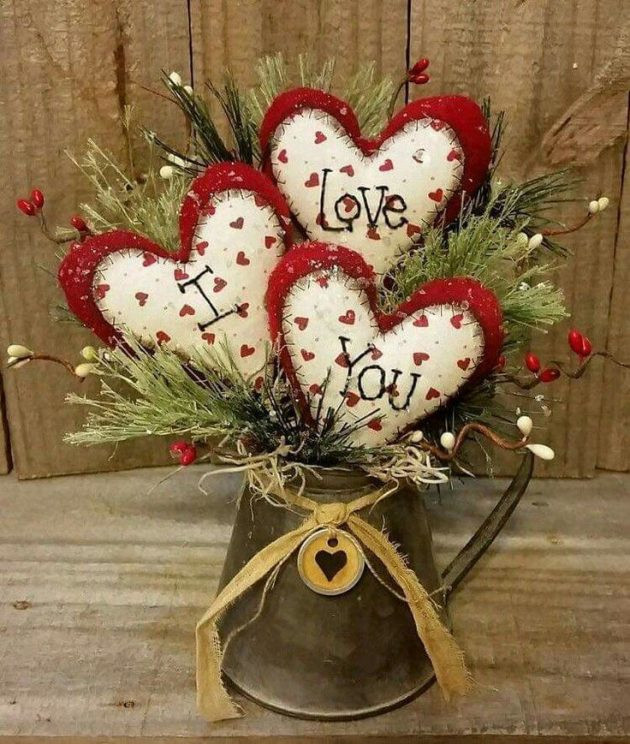 Valentines Day Decor
 18 Low Cost Decorations That You Can DIY For This