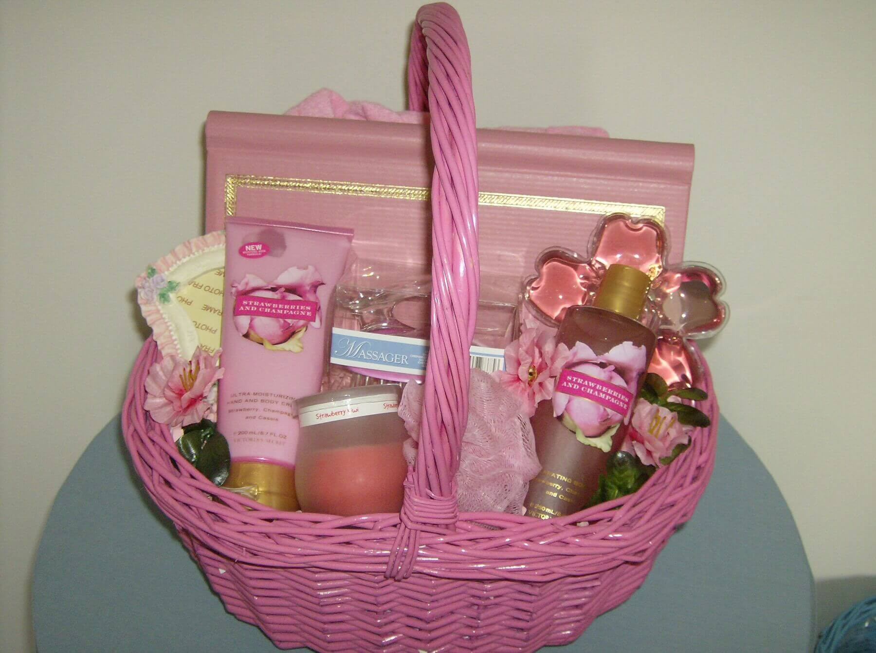 Valentines Day Gift Deliveries
 Best Valentine s Day Gift Baskets Boxes & Gift Sets Ideas