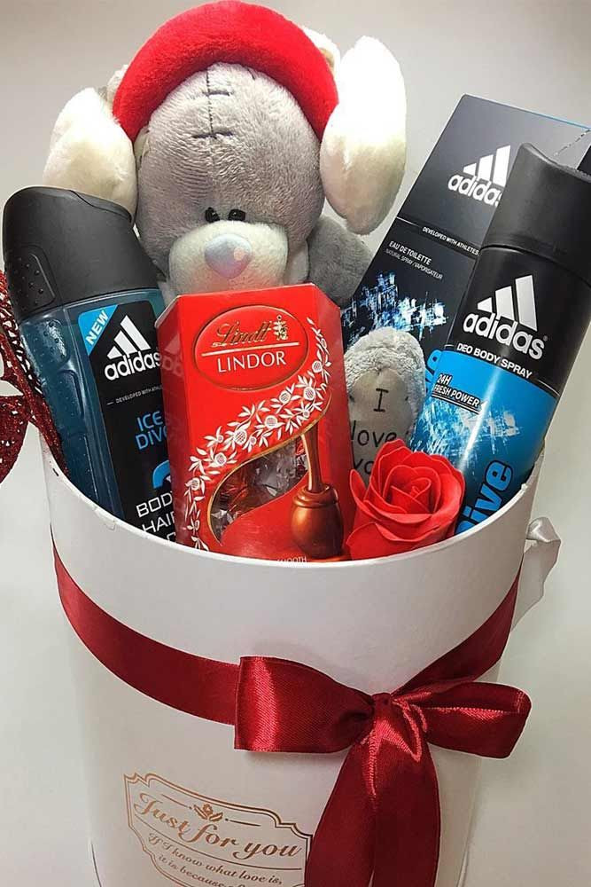 Valentines Day Male Gift Ideas
 70 Valentines Day Gifts For Him That Will Show How Much