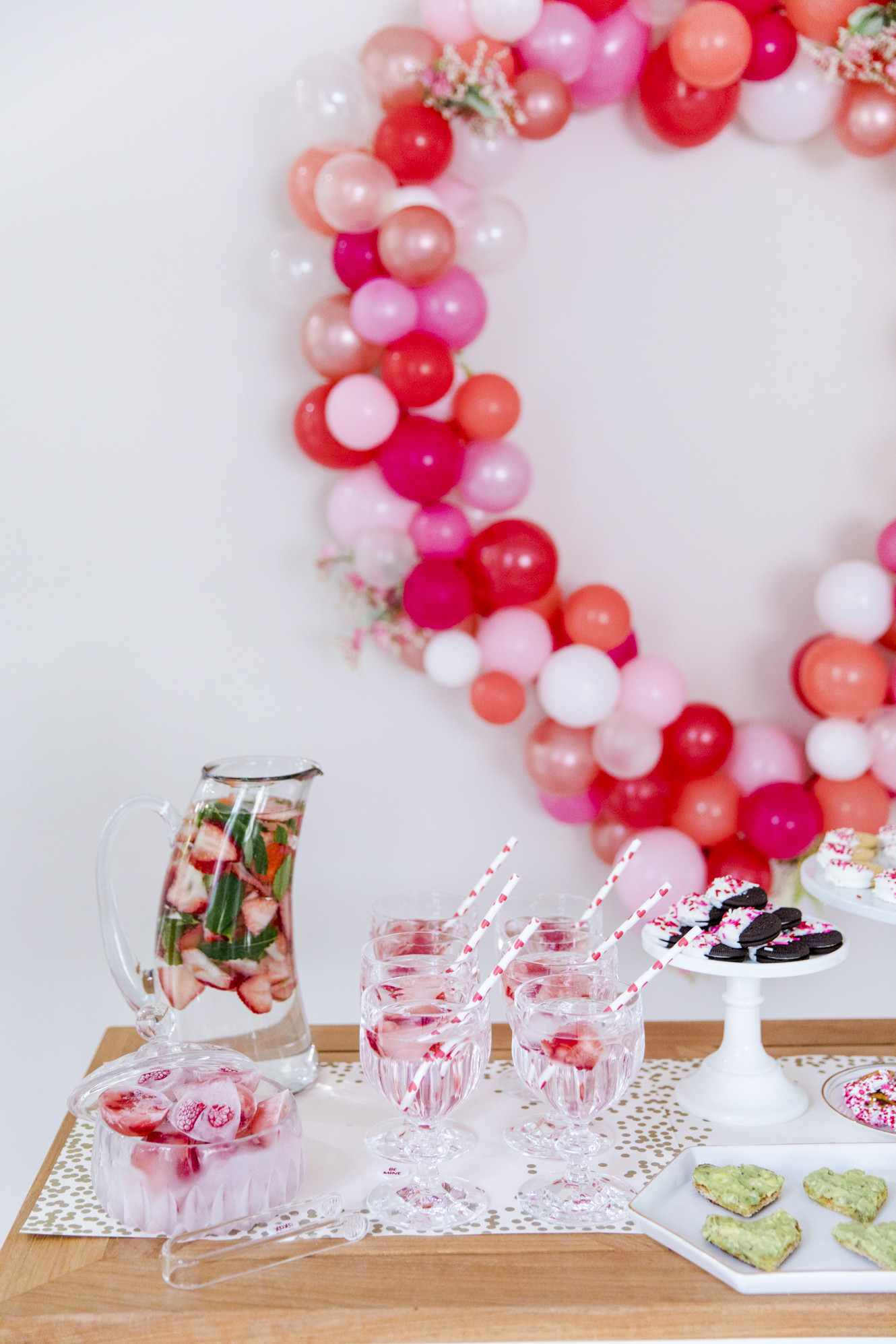 Valentines Day Party Supplies
 Six Ideas for throwing the Best Valentine s Day Party